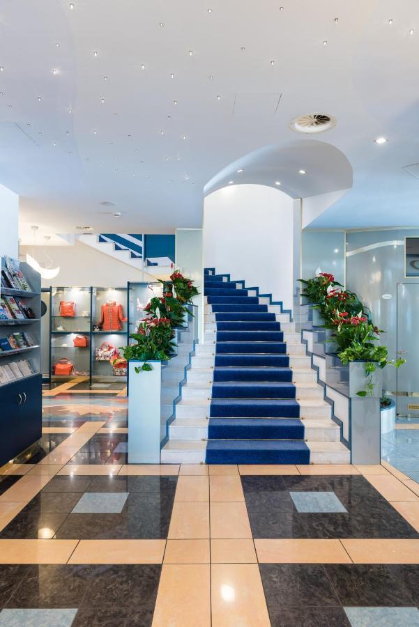 Hotel Luna Bibione Eksteriør billede