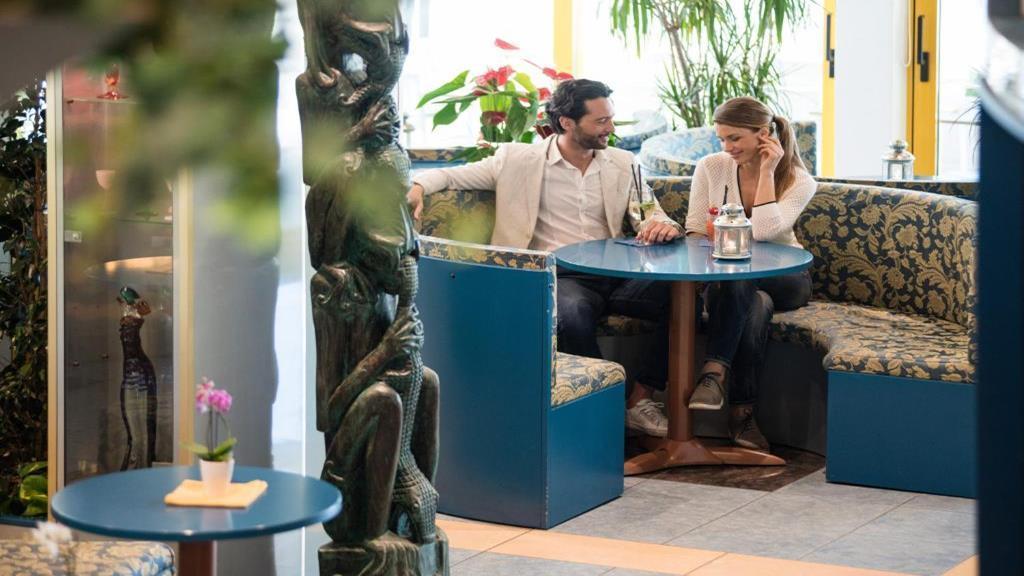 Hotel Luna Bibione Eksteriør billede