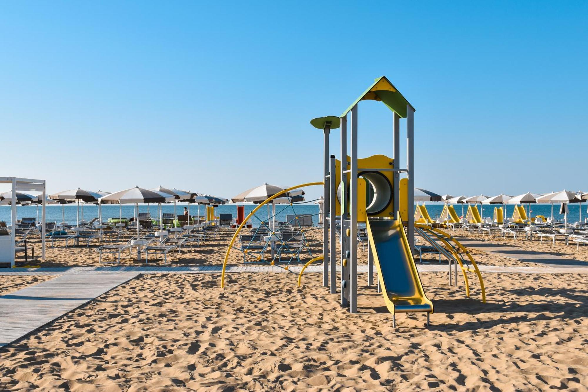 Hotel Luna Bibione Eksteriør billede